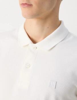 Polo Calvin Klein 'Embro Badge' Crudo