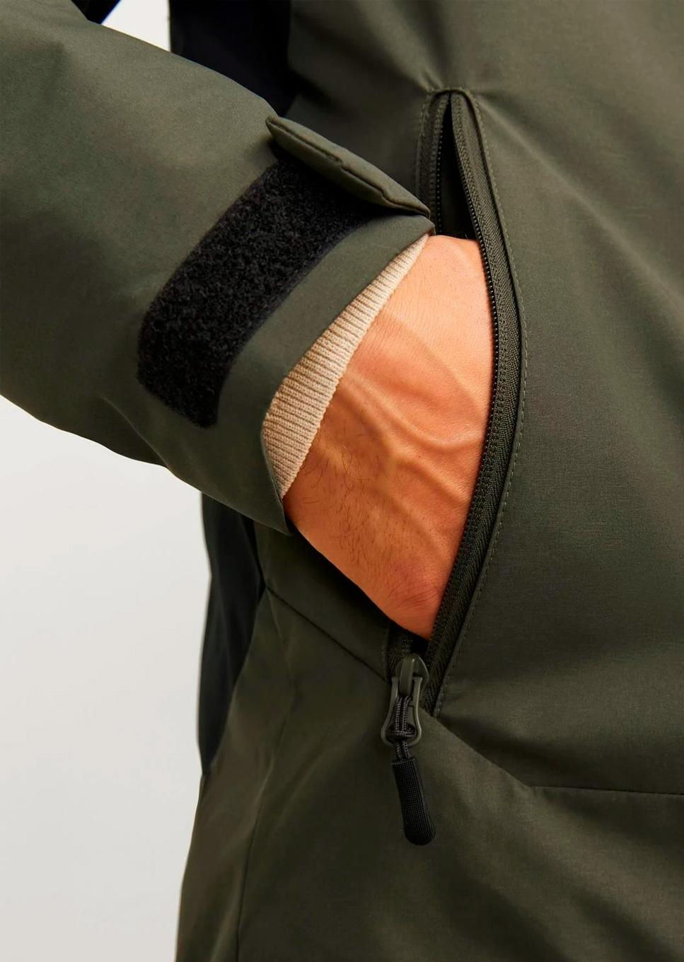 Chaqueta Jack & Jones 'Aiden' Verde Negro