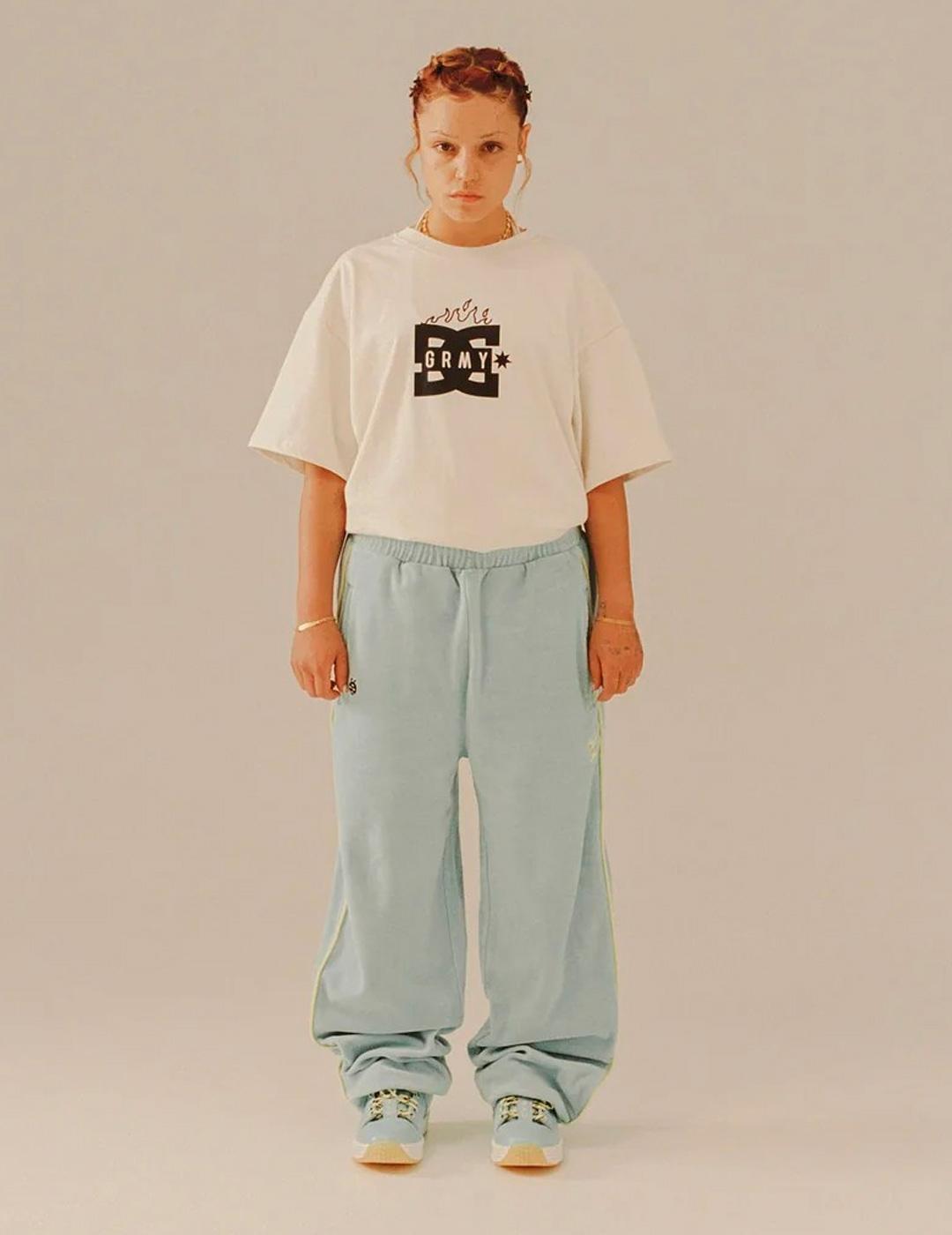 Camiseta Grimey THE SWARM DC SHOES blanco unisex