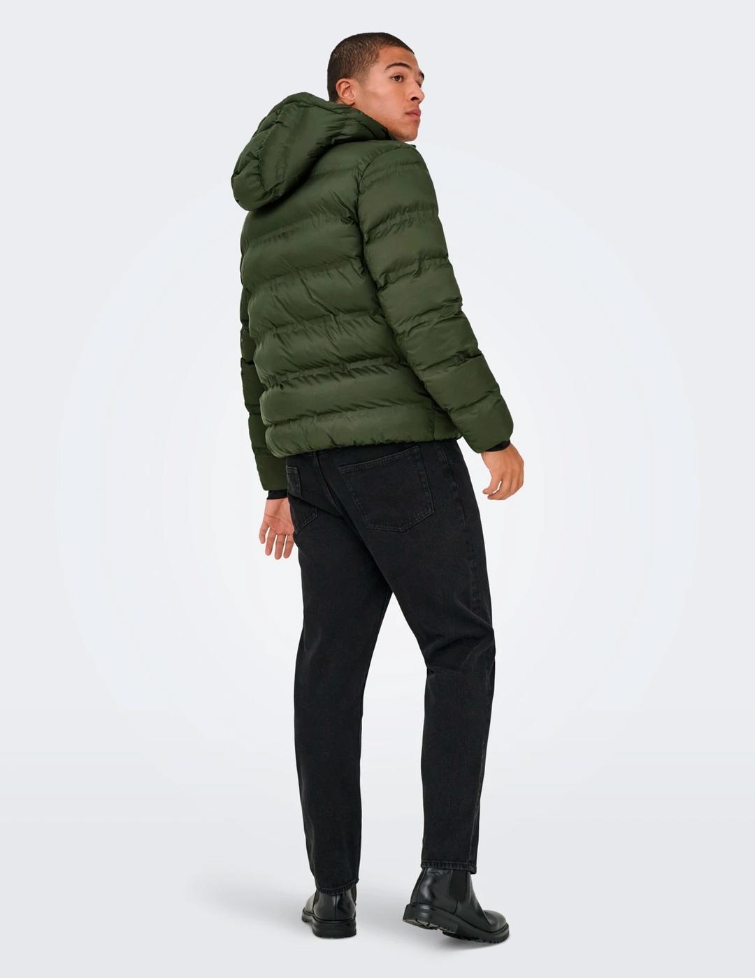 Chaqueta Only & Sons UNION PUFFER verde oscuro con capucha