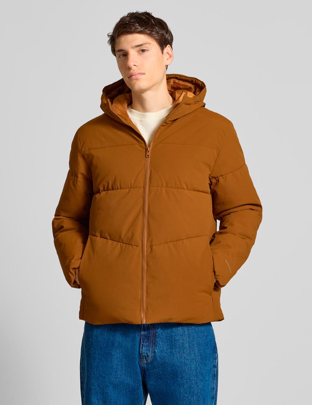 Chaqueta Jack & Jones GLOBAL PUFFER ocre con capucha